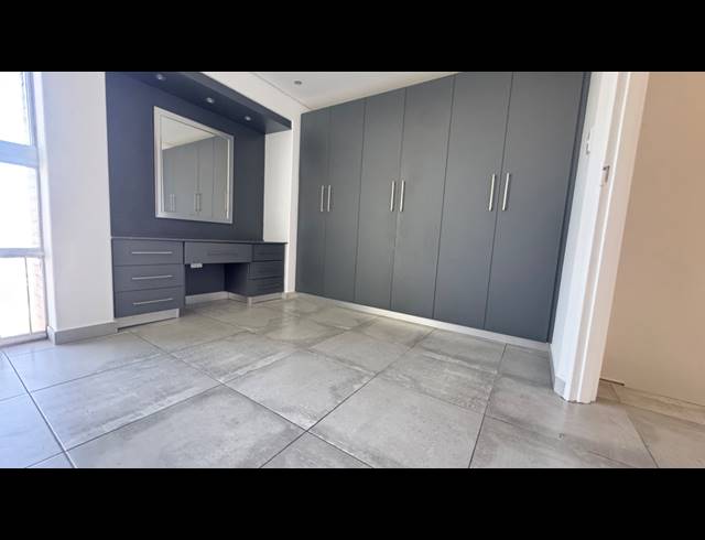 2 BEDROOM APARTMENT FOR SALE IN DURBAN CENTRAL